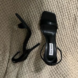 FREE W/PURCHASE Steve Madden Heels